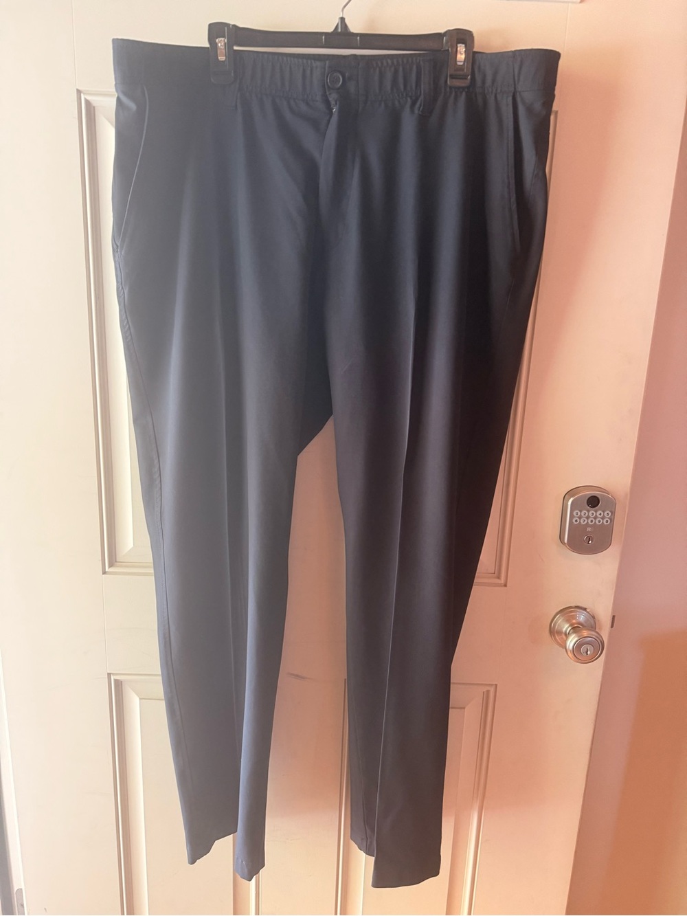 Under Armour Men's Black golf pants